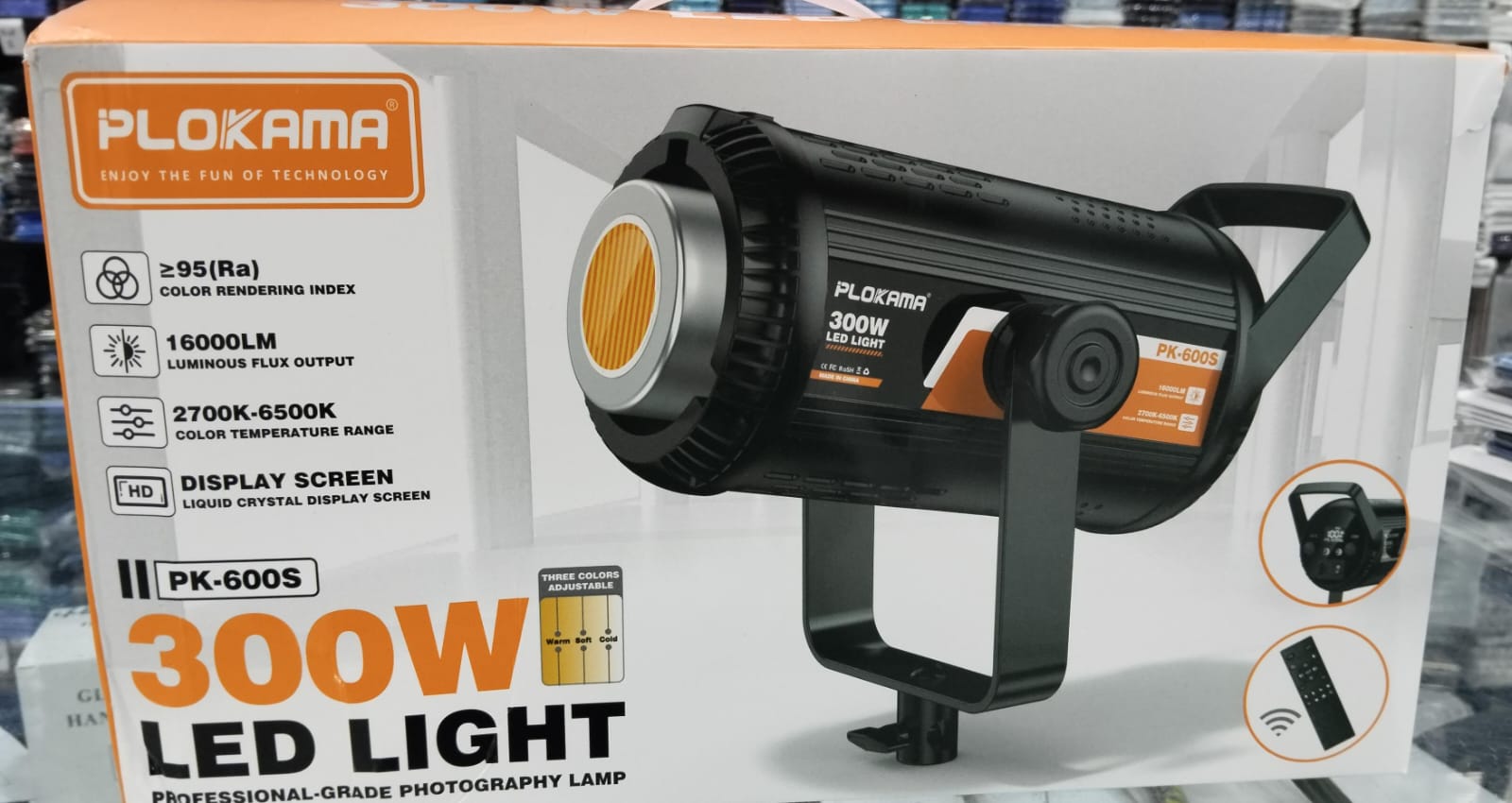 Plokama Pk600s 300W LED Light With 2.8M Tripod Stand & Softbox Balland Balloon - Image 2